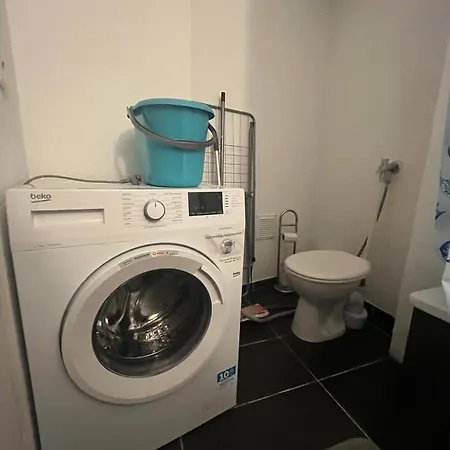 Von Herz International In Apartment *
