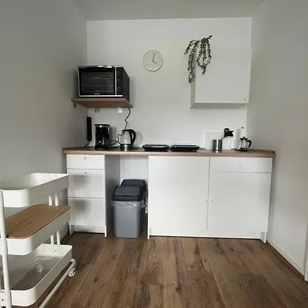 Von Herz International In Apartment
